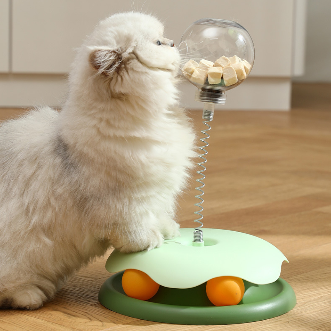 Interactive Cat Toy: Leaking Dispenser Ball for Fun Playtime