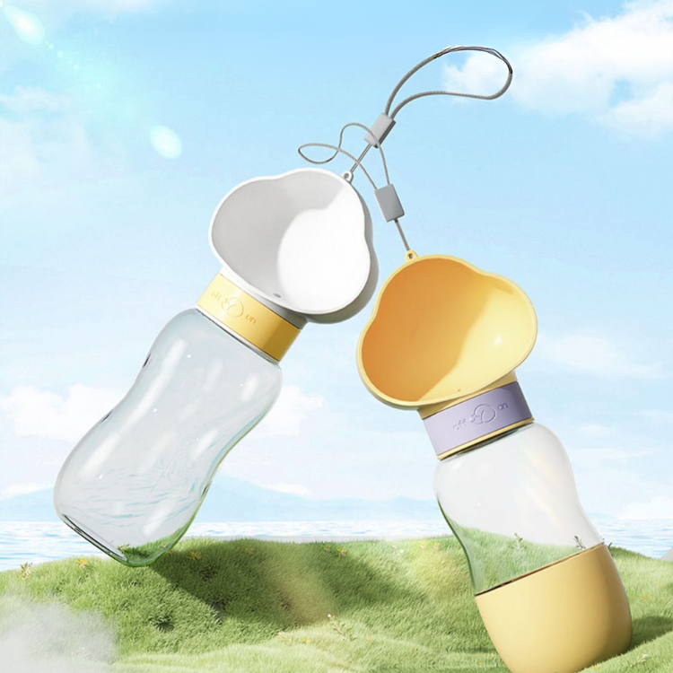 Portable Pet Water Bottle - Travel-Friendly & Leak-Proof