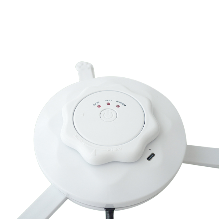 Interactive Rotating Cat Toy for Endless Fun and Engagement