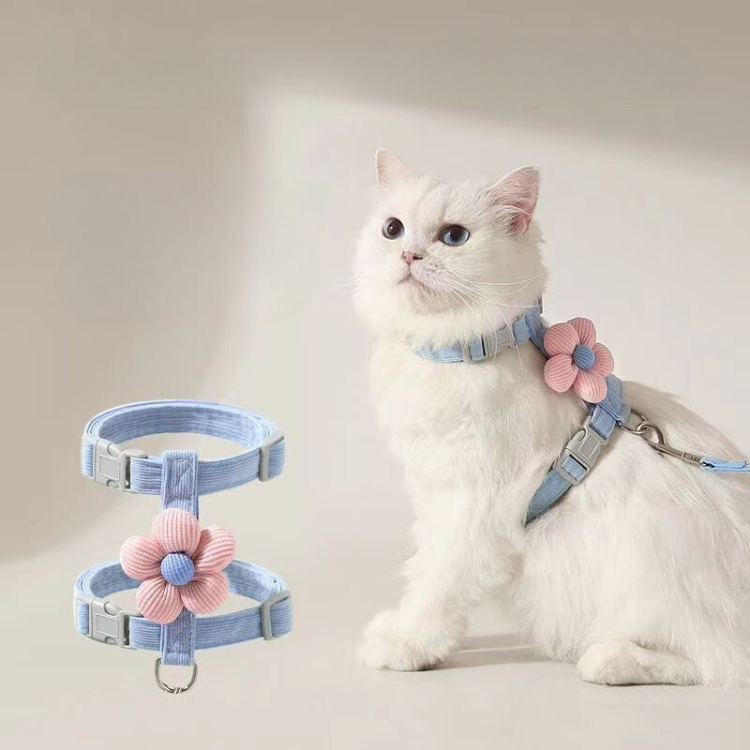 Adjustable Escape-Proof Cat Leash Collar for Safe Walks