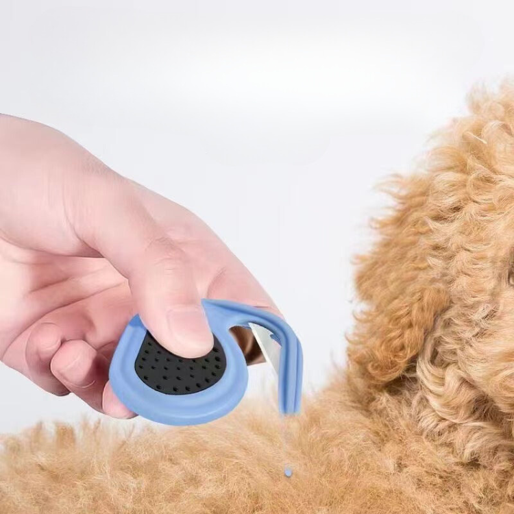 Detangling Pet Grooming Tool for Cats & Dogs - Gentle & Effective