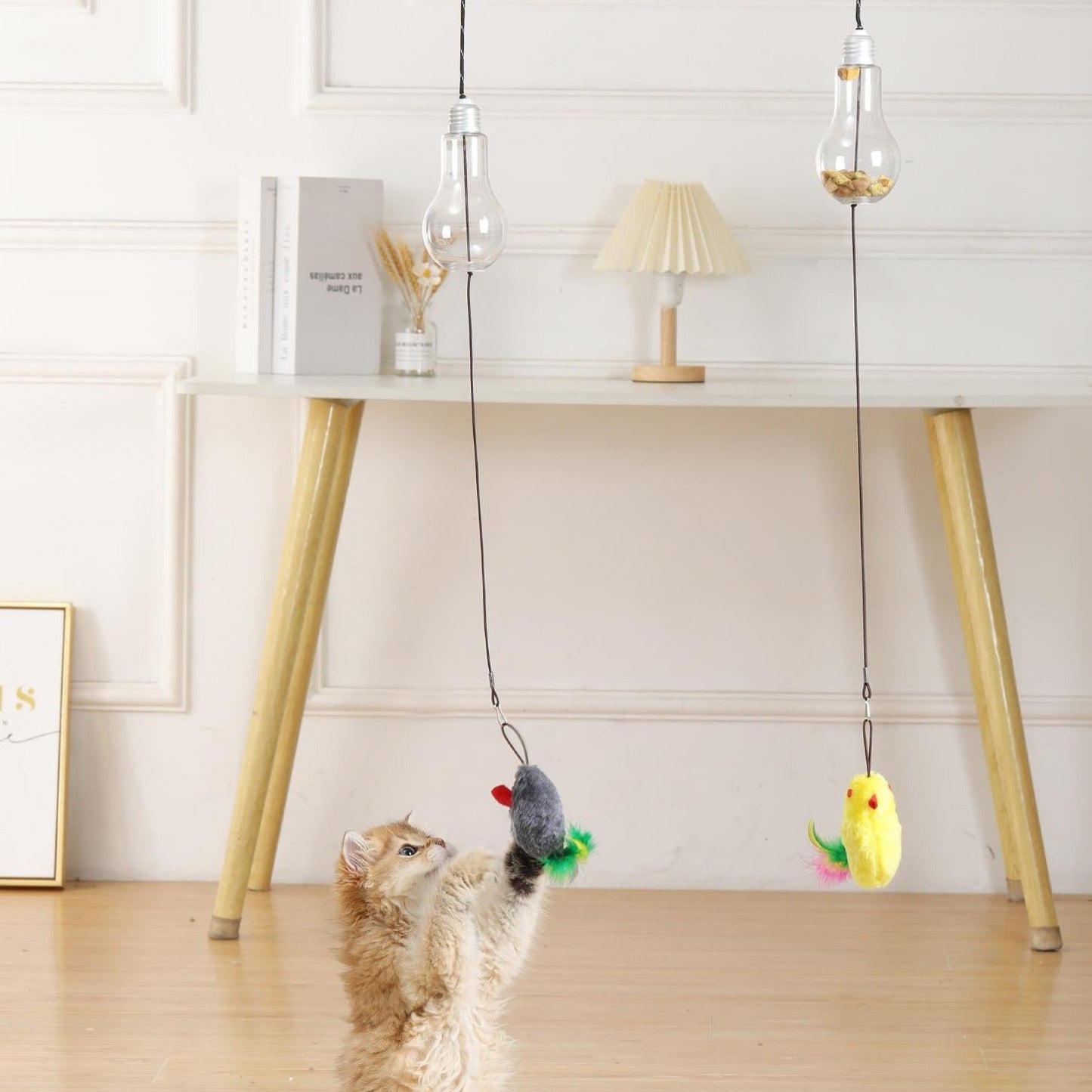 Interactive Cat Toy: Fun Treat Dispenser for Engaging Play
