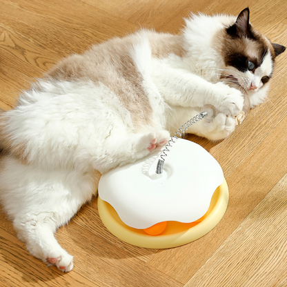 Interactive Cat Toy: Leaking Dispenser Ball for Fun Playtime
