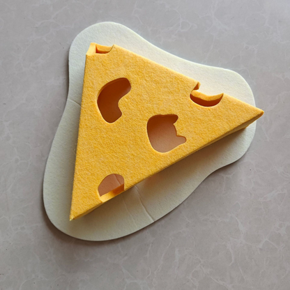 Interactive Felt Cheese Slice Cat Toy for Fun Playtime