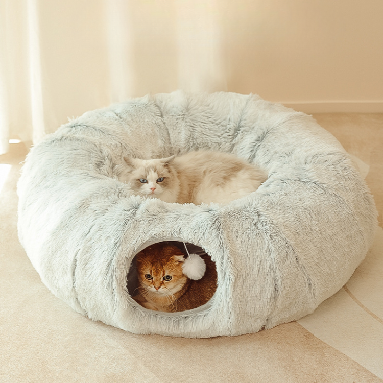 Collapsible Cat Tunnel Bed with Cozy Central Mat - Fun & Interactive!