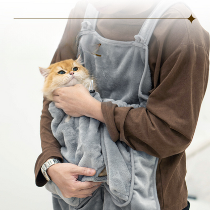 Durable Cat Grooming Apron for Easy Pet Care