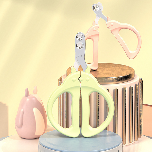 Durable Pet Grooming Tool with Round Cutting Hole