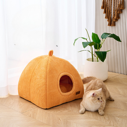 Cozy Winter Cat House Bed - Warm & Comfortable Pet Accessory