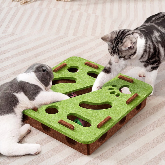 Interactive Felt Cat Toy Maze for Engaging Playtime Fun