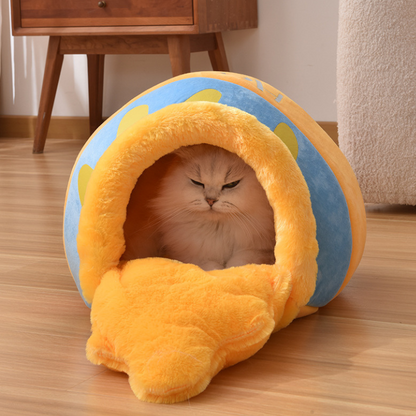 Cozy Covered Cat Bed - Perfect for Autumn & Winter Comfort