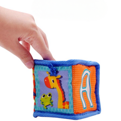 Interactive Dog Toy: Crinkle Paper Sound Cube for Fun Play