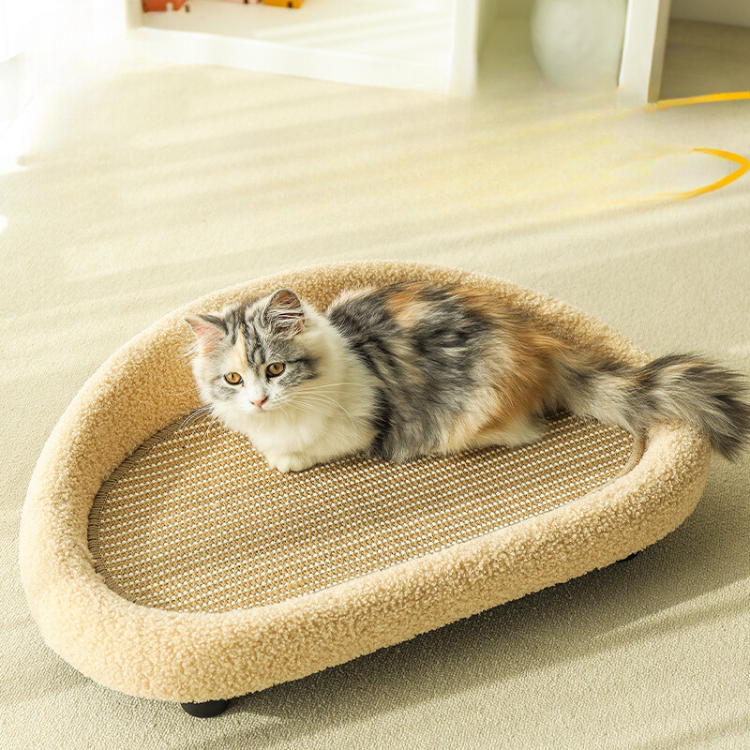 Durable Sisal Cat Scratch Board for Fun, Scratch-Resistant Play