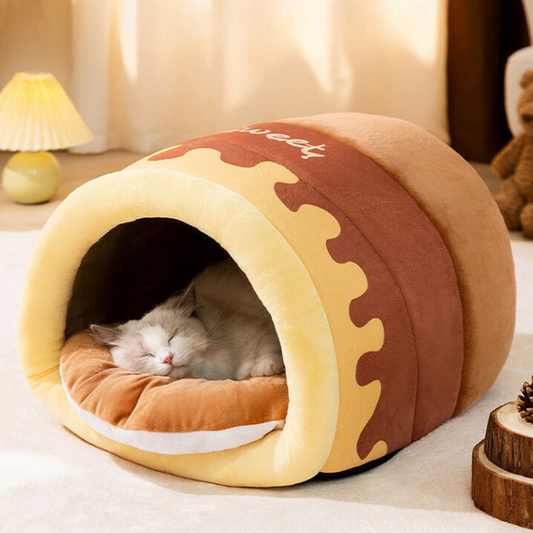 Cozy Honey Pot Winter Cat Bed - Warm & Stylish Pet Accessory