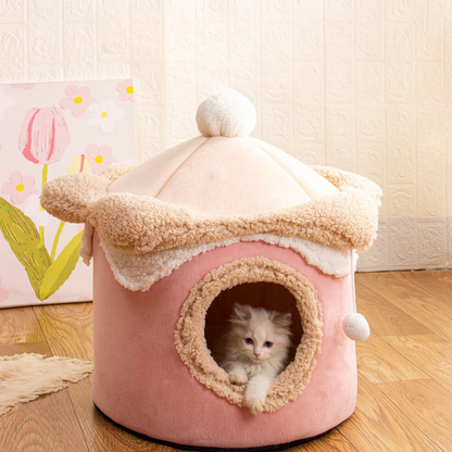 Cozy Enclosed Cat House - Stylish & Comfortable Pet Accessory