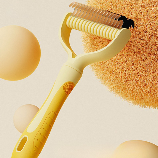 Pet Grooming Tool: Detangling Brush for Easy Fur Removal