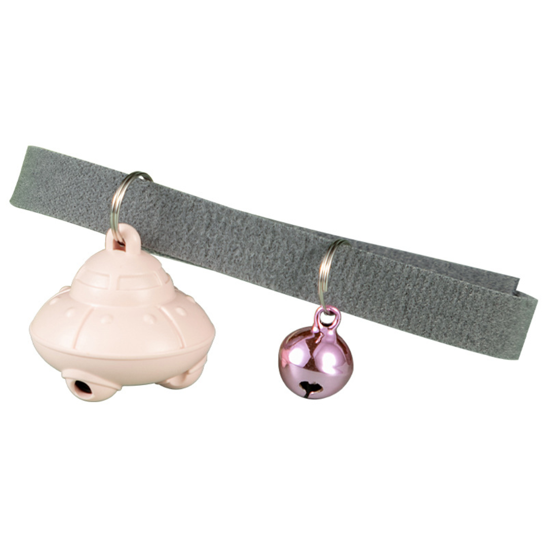 Interactive UFO Cat Toy with Laser Light Fun