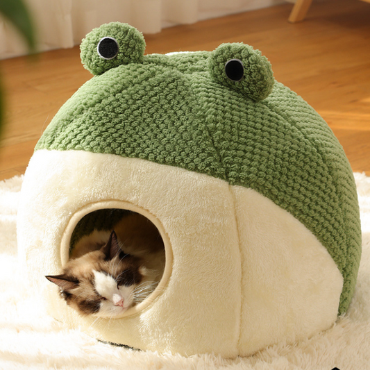 Cozy Frog-Shaped Cat Bed - Enclosed & Fun Design