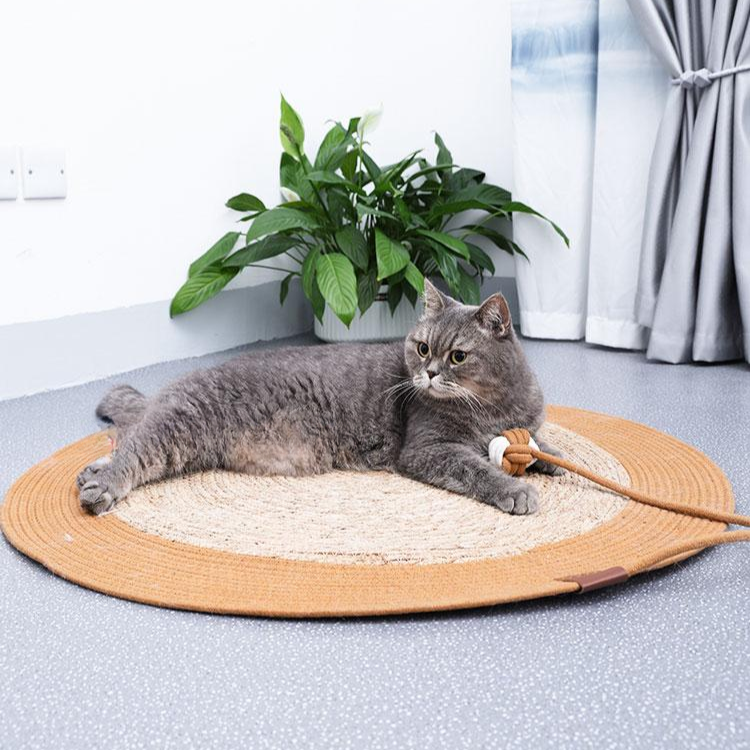 Durable Reed Woven Cat Scratching Mat - Eco-Friendly Pet Accessory