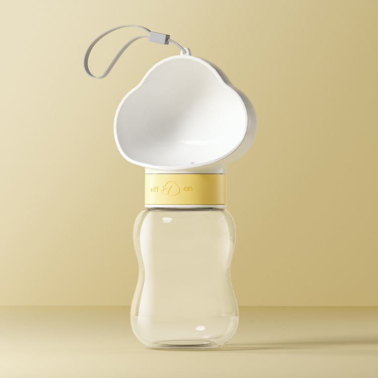 Portable Pet Water Bottle - Travel-Friendly & Leak-Proof