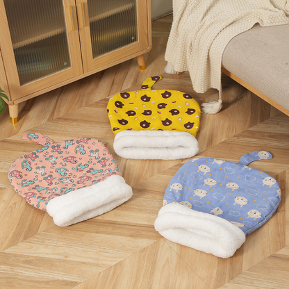 Cozy Cat Cave Sleeping Bag: Warm & Comfortable Pet Accessory
