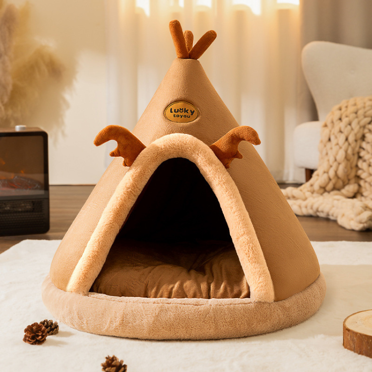 Cozy Winter Cat Bed & Dog House - Warm & Comfortable Retreat