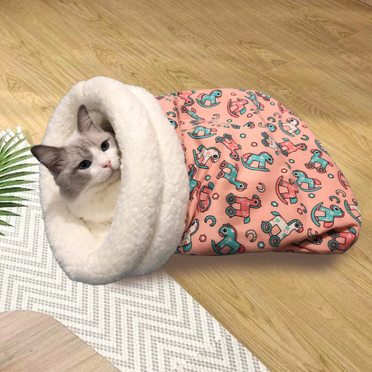 Cozy Cat Cave Sleeping Bag: Warm & Comfortable Pet Accessory