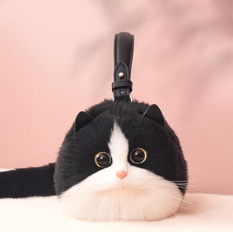 Realistic Cat-Shaped Puffy Handbag - Fun & Stylish Pet Accessory