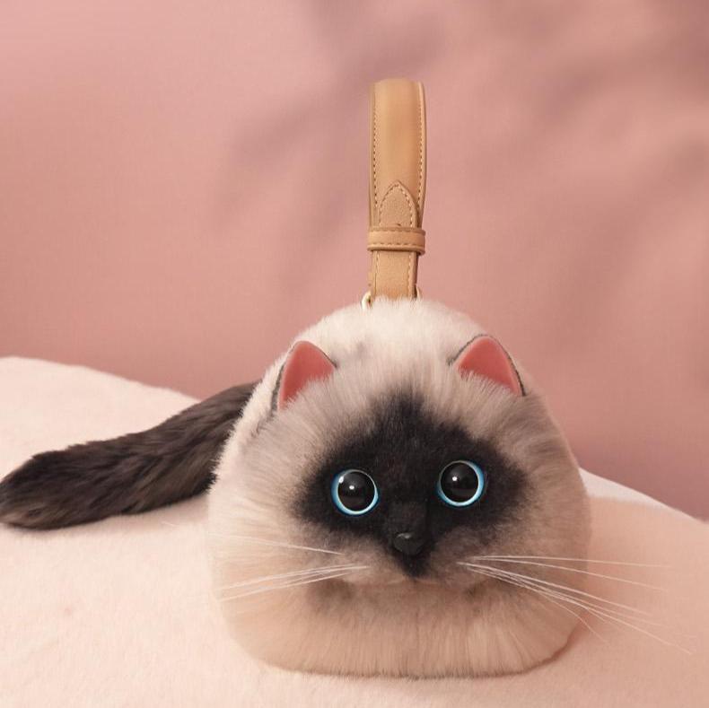 Realistic Cat-Shaped Puffy Handbag - Fun & Stylish Pet Accessory
