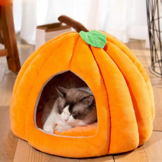 Cozy Pumpkin Tent Pet Bed for Cats & Dogs - Fun & Stylish!