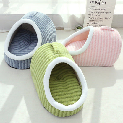 Warm Fleece Cat Bed Cave - Cozy & Comfortable Pet Accessory