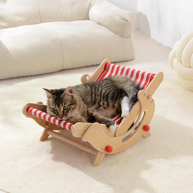 Adjustable Solid Wood Cat Recliner Chair for Ultimate Comfort