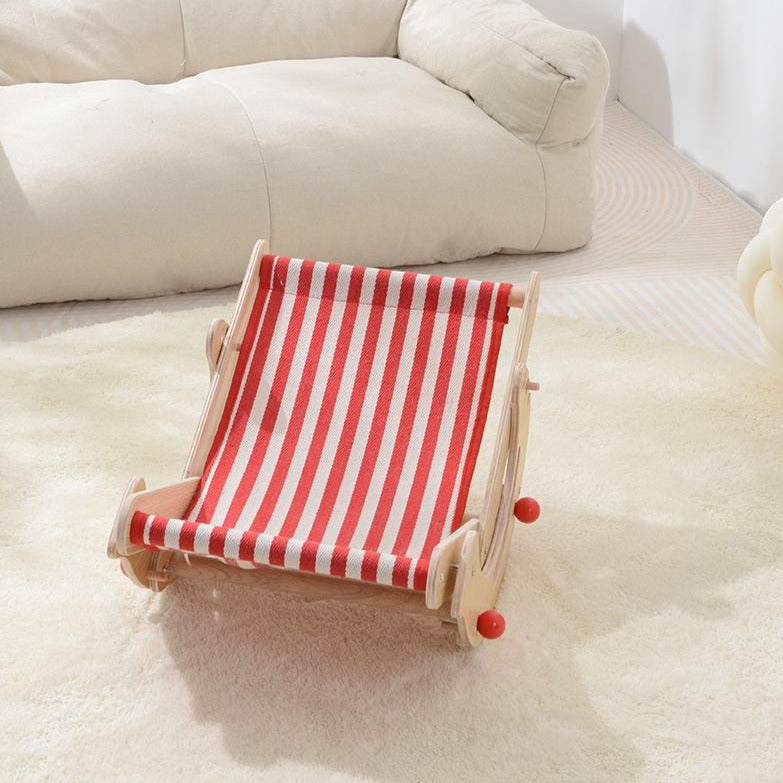 Adjustable Solid Wood Cat Recliner Chair for Ultimate Comfort