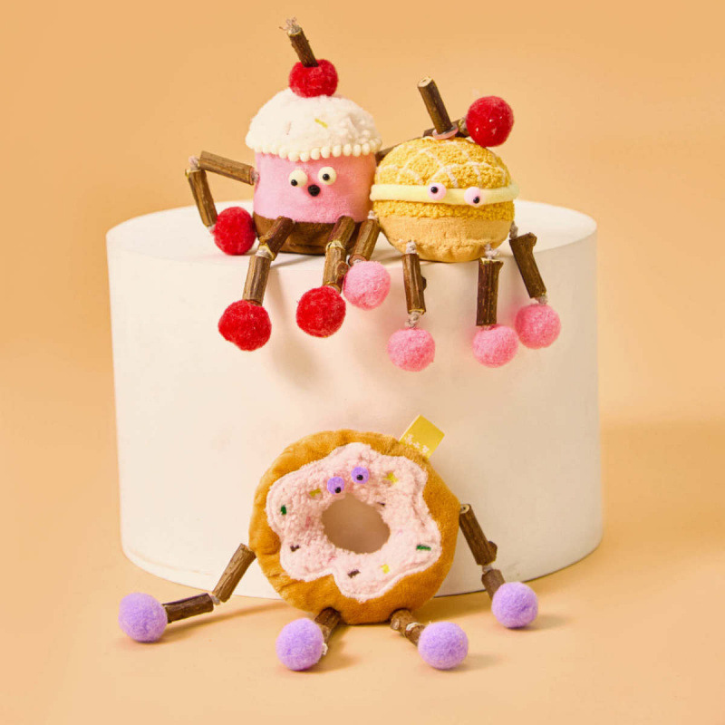 Interactive Plush Cat Toy Treats - Fun & Adorable Collection